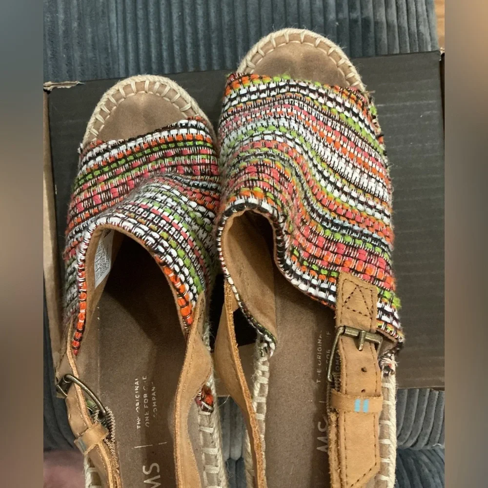 Toms Multicolor Woven Espadrille Wedge Sandals, size 10